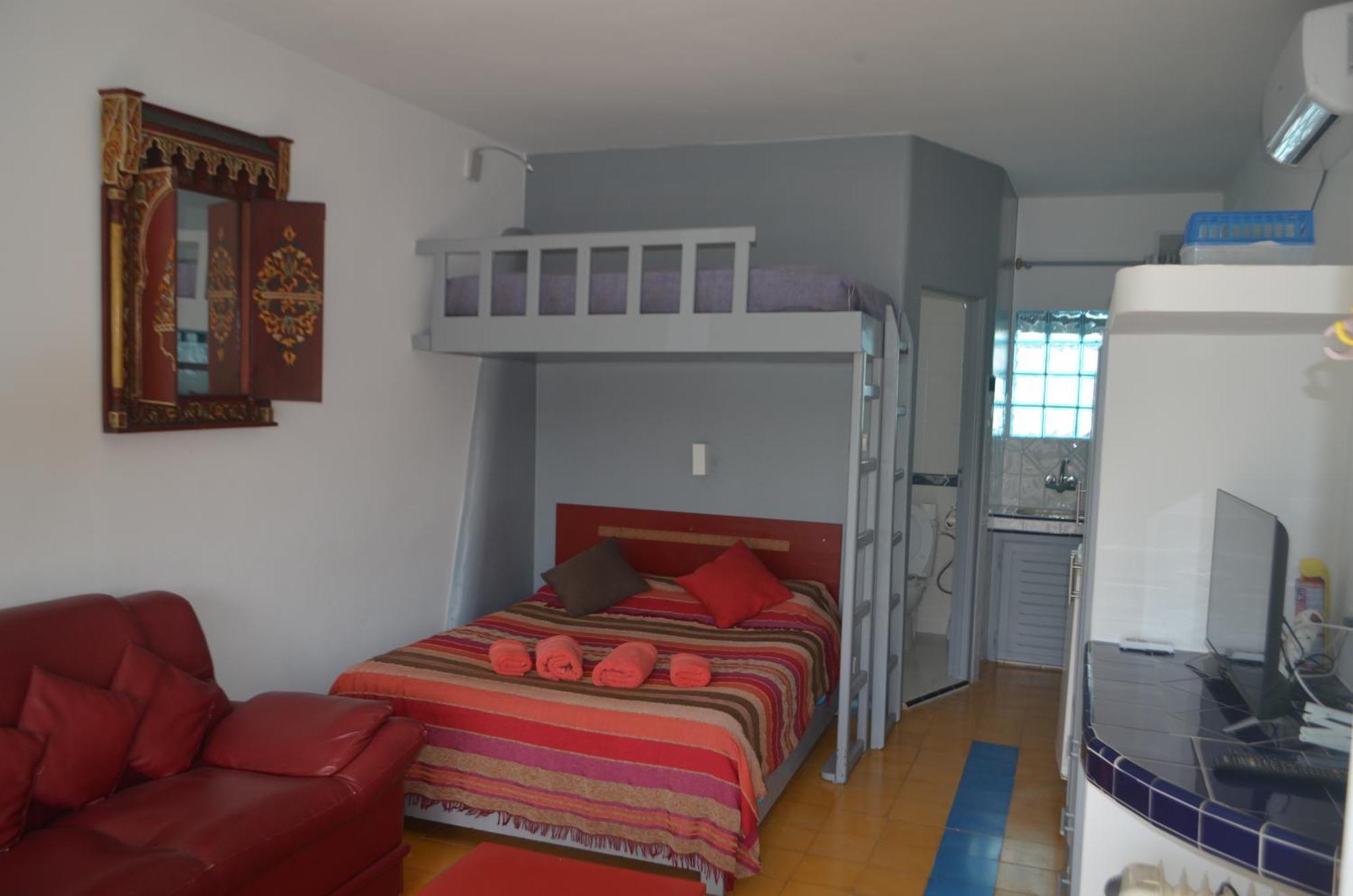 Studio Tishka Уалидия Экстерьер фото
